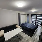 Valencia Gardens Lux 4 Per.