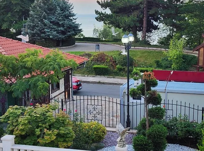 Valencia Gardens Lux 4 Per. Apartament Nesebăr